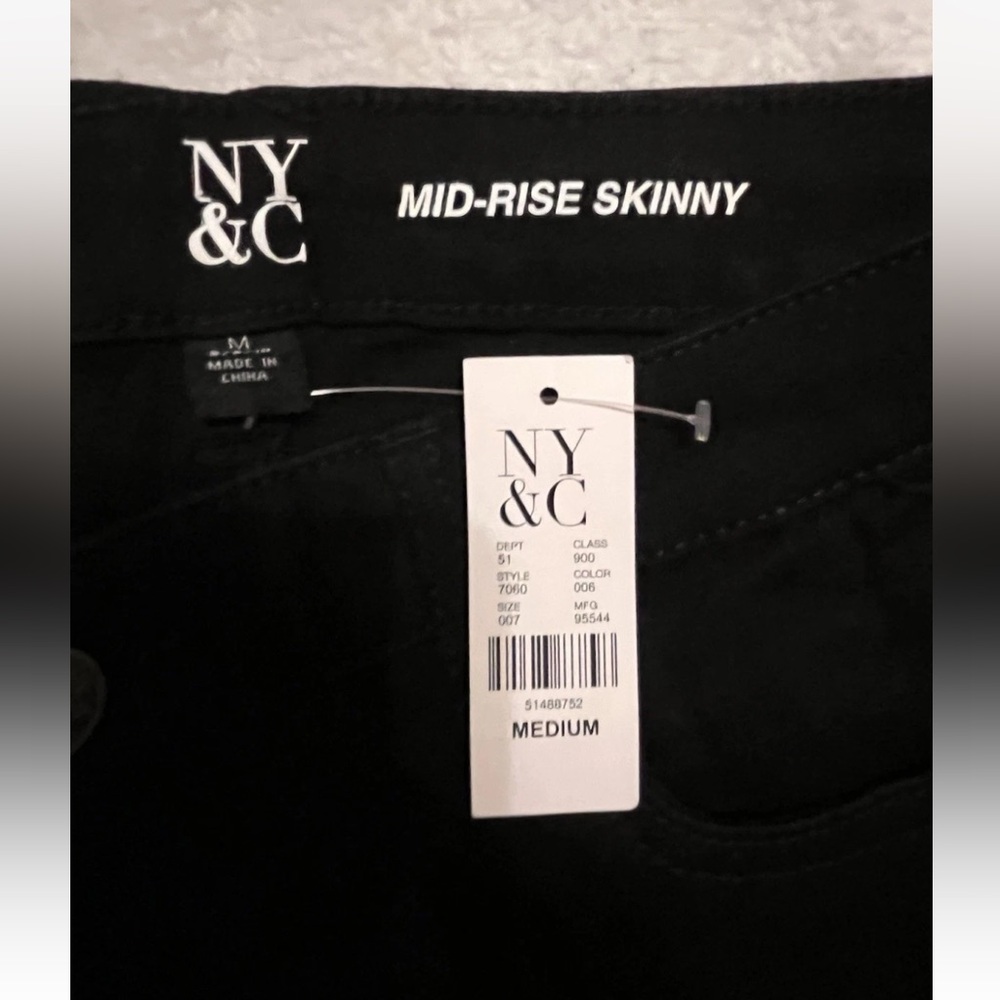NWT New York & Co Women's Mid Rise Skinny Jeans Size Medium